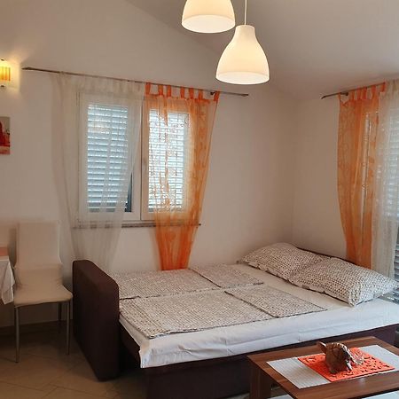 Apartmani Villa Lilliana Tribalj Buitenkant foto