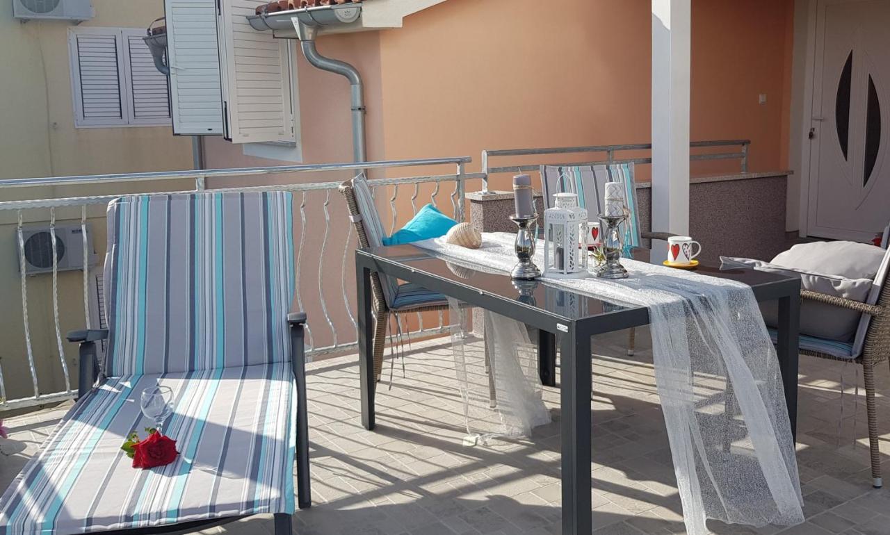 Apartmani Villa Lilliana Tribalj Buitenkant foto