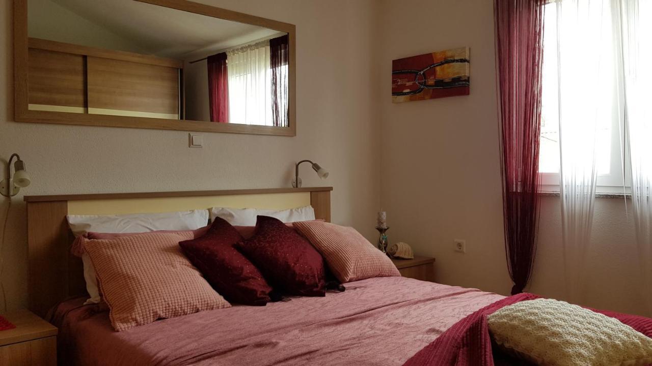 Apartmani Villa Lilliana Tribalj Buitenkant foto