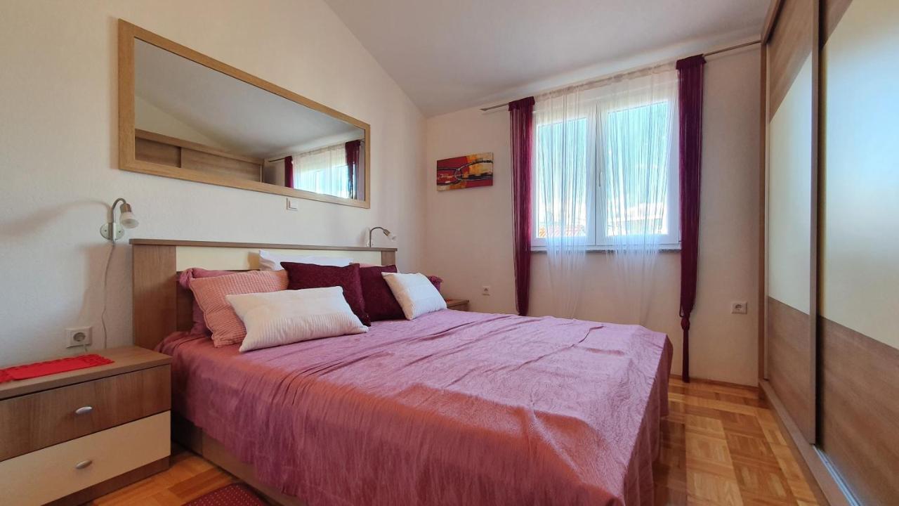 Apartmani Villa Lilliana Tribalj Buitenkant foto