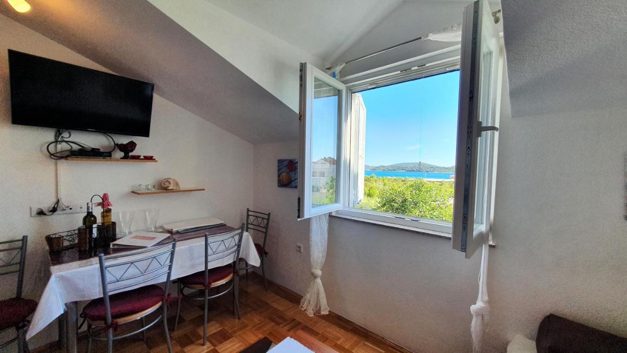 Apartmani Villa Lilliana Tribalj Buitenkant foto