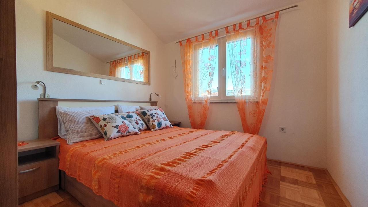Apartmani Villa Lilliana Tribalj Buitenkant foto