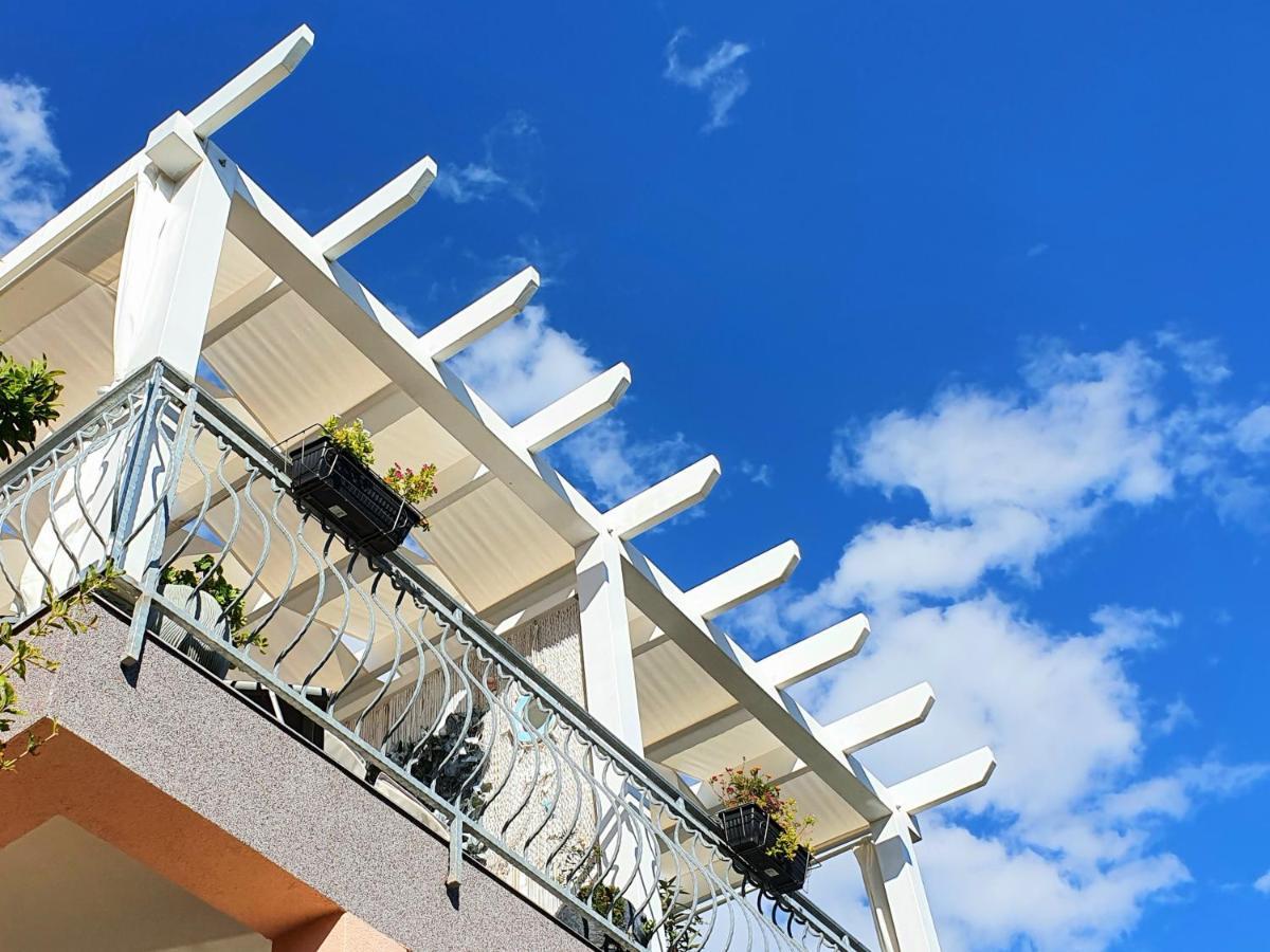 Apartmani Villa Lilliana Tribalj Buitenkant foto